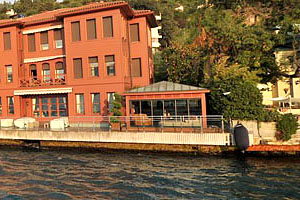 bosphorus-cruise-and-seafo-small2